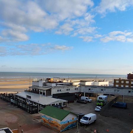 Apt 6 Pers. Duplex Vue Mer Avec Charme De L'Ancien Bray-Dunes Exterior foto